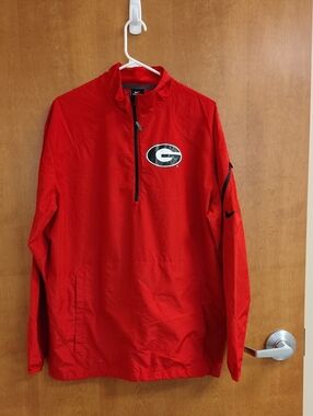Nike Red Georgia Bulldogs Half-Zip Windbreaker